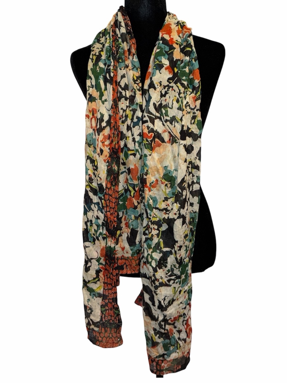 MEXX Pattern Scarf - Picture 3 of 8